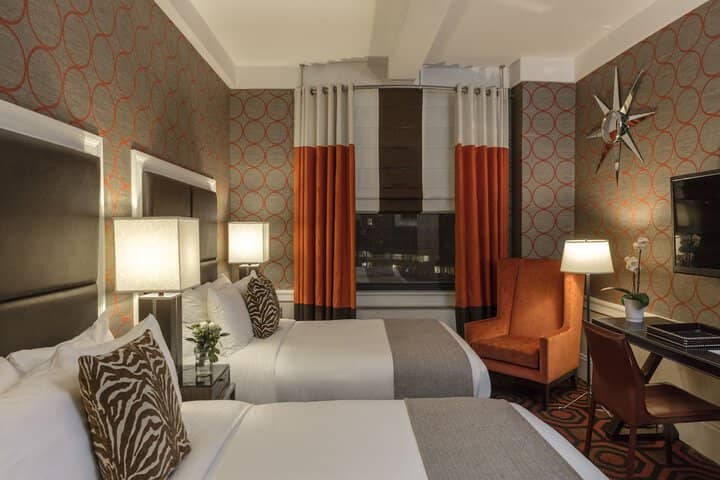 Room 12 of 72