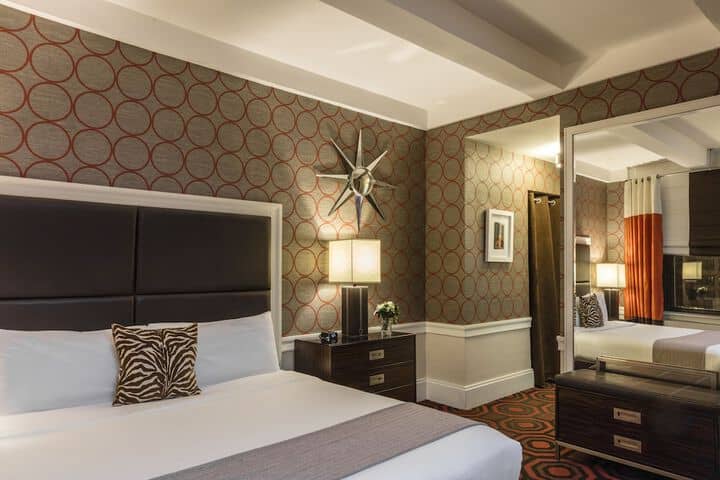 Room 22 of 72